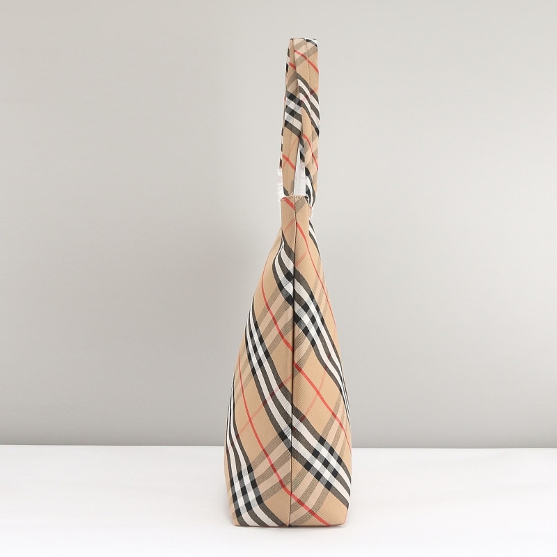 Bv*b*rry shopping bags